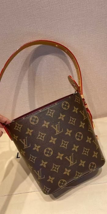 0129daa48b084d0de035e64580458a41