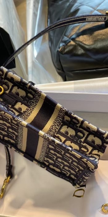 1066a75750911f746052672a7234ed6b