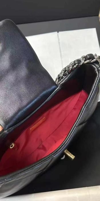 2174f61987799f440f9a45bf32424ee6