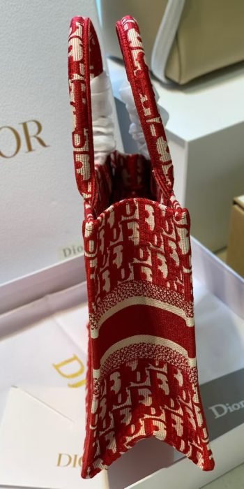 24aa16e4d73689b7201a3ab01533f359