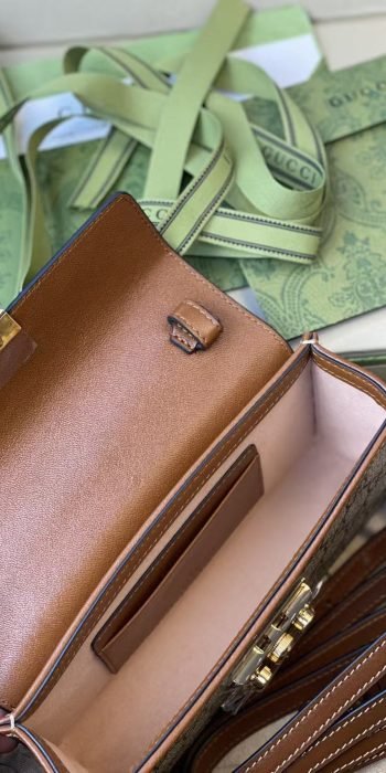 2d96189852787ff5b411d67535ce9572