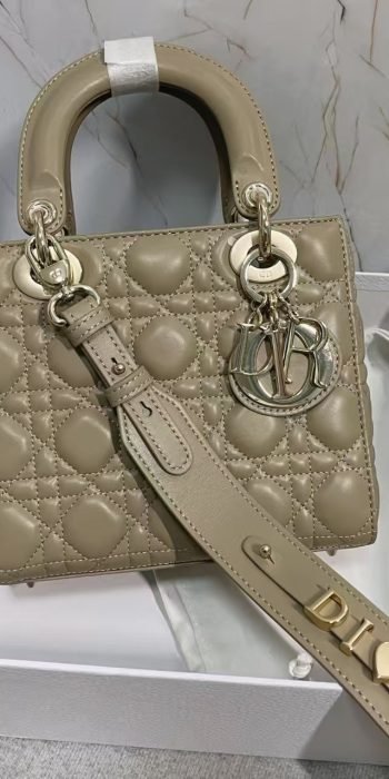 2f8d2611517d723b475f6ffc64c77012