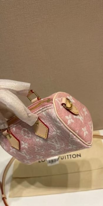 4151cbfe631a0337c0a1ce9684385a54