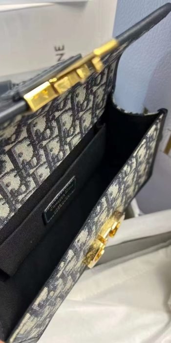 4aec95ab88010f9aa086c6ef0d28296c