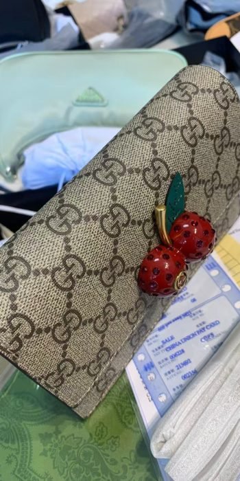 512b3f58e25ec5d3e2aea92c1c8a7a98