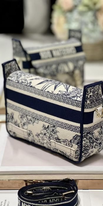 6ef33d3e16ad7ba35c342e966434c687