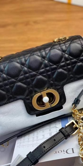 7ea8d9d74299c014093e3e6817958cf8