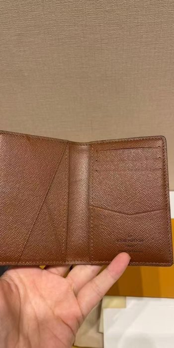 8128597b8b5dd2349bdfc2b2d7f8d780