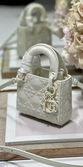 86b2e72d6317b72ac0466f176d7f68fb