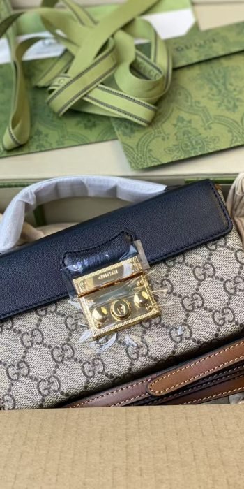 8a3b6ea74571e58108eba5ceeb1d8ca9