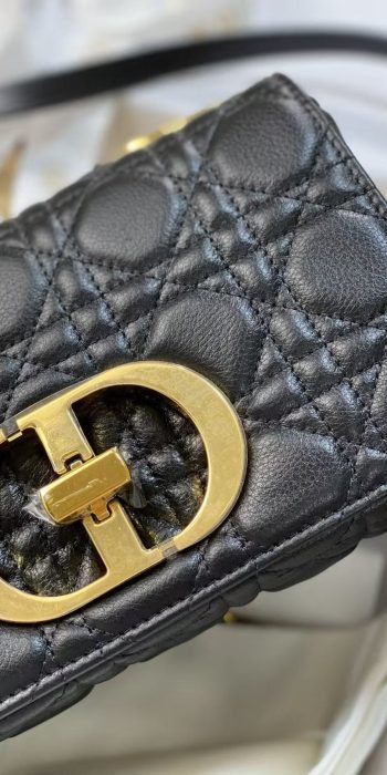 8f0f796889e323d9ed71f805ef4f7f91