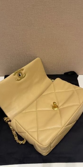 8f21afdf8b647b8d90982e8acafc1f23