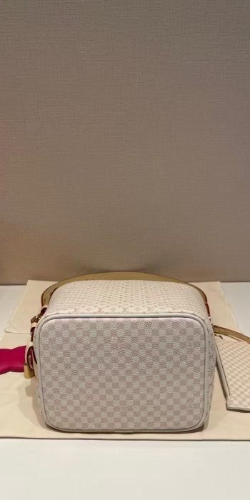 b46935f8144a603c261b39960845c8e2