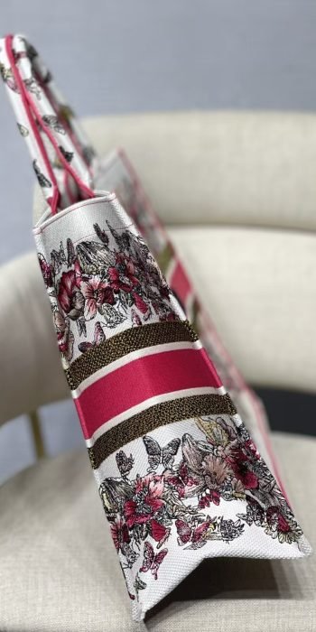 d42242222cb67e6e6c0b728fa3b5b5f5