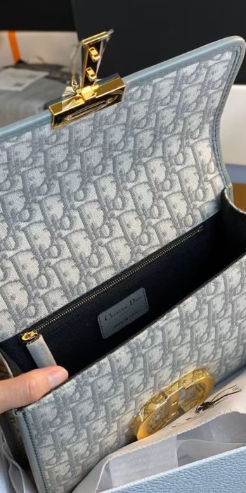 e0f941334db86b29c24b406011c9a60b