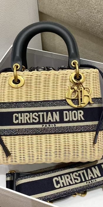 e54705b7941f29a0df4f2af4e7791243