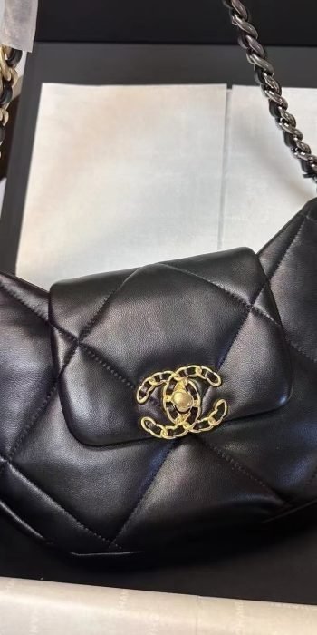 e7083ef64ff7beafc60b6e8a2272a7b1