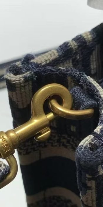 e83f80834fe33df768e586bb8f7879f6