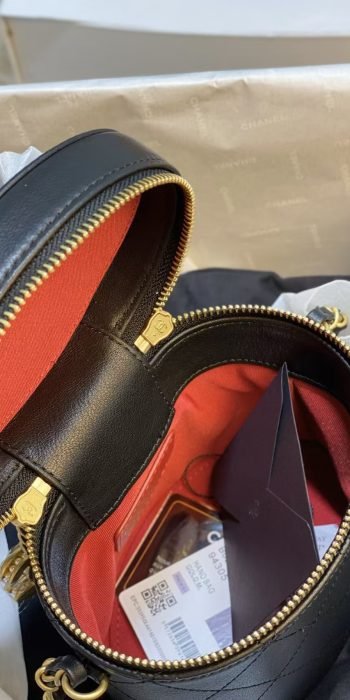 f2dc0e111828ea63a47601bf1ca4411d